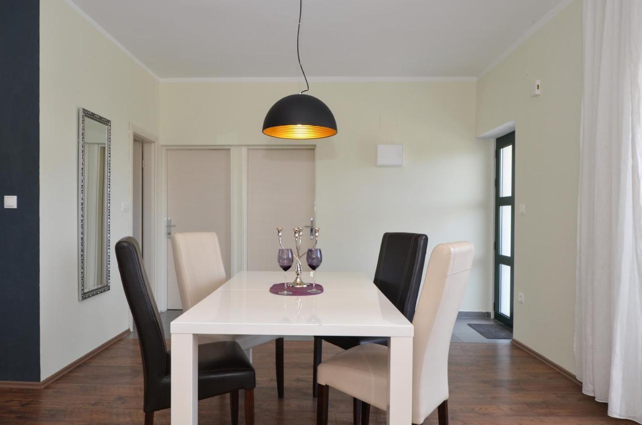 Kaštela Holiday Home Nevera מראה חיצוני תמונה